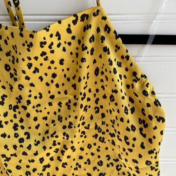 Le Lis S Yellow Cheetah Animal Print Satin Handkerchief Halter Chiffon Crop Top - Picture 4 of 6
